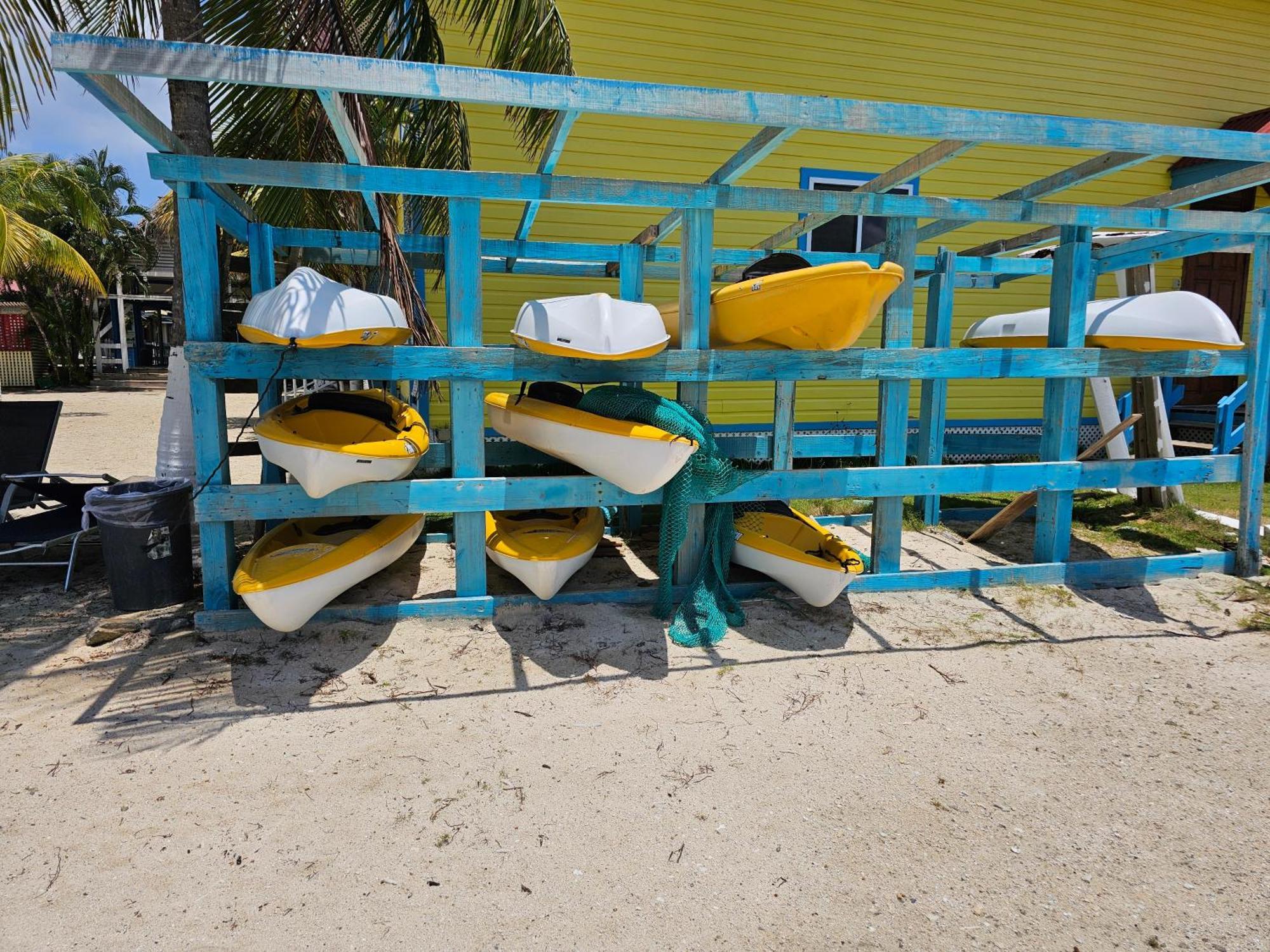 Las Palmas Joliet Corozal  Ngoại thất bức ảnh